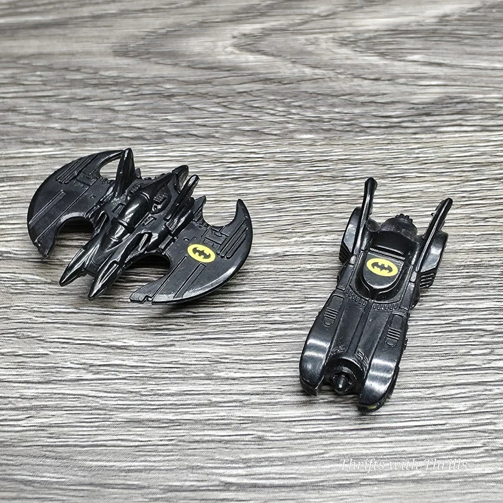 Vintage Batman 1989 ERTL Diecast Batmobile & Batwing - Michael Keaton Tim Burton
